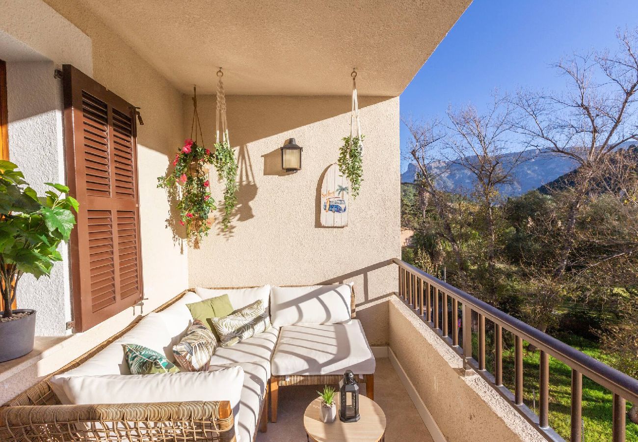 Residence in Sóller - Delta Mountain Beach